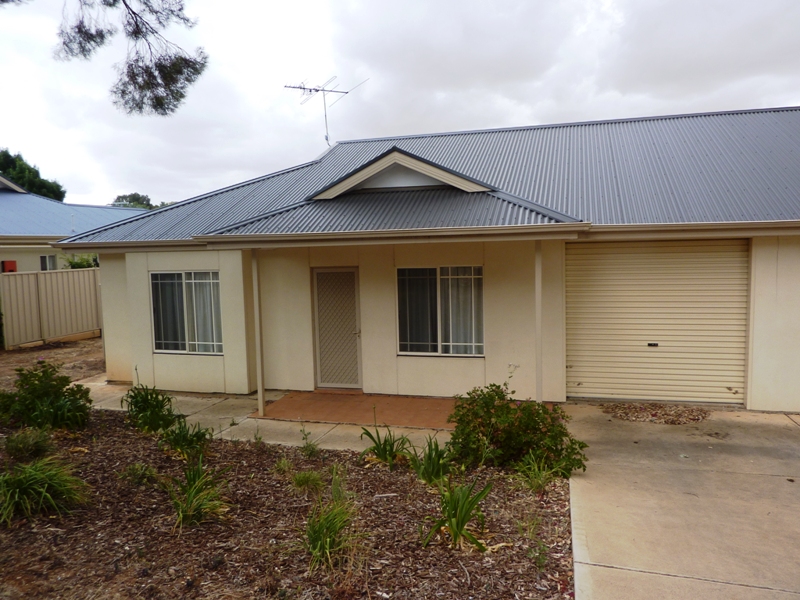 2/18 MARGARET STREET, LYNDOCH, 5351